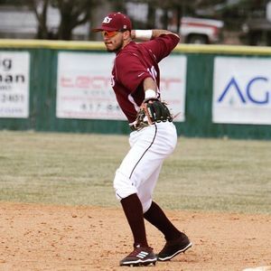 Meet your Posher, Jose rafael